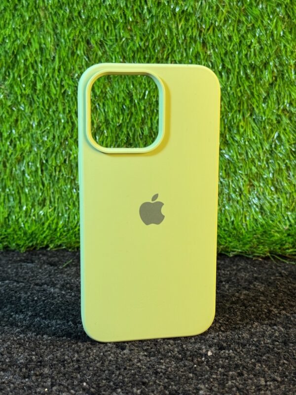 IPhone Silicone - Image 2